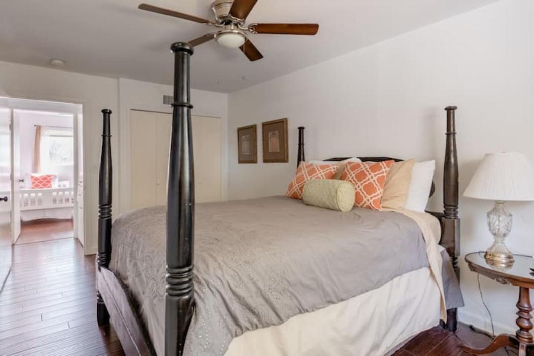 Oasis 3 Near Dfw Airport With Mediterranean Setting Irving Eksteriør billede